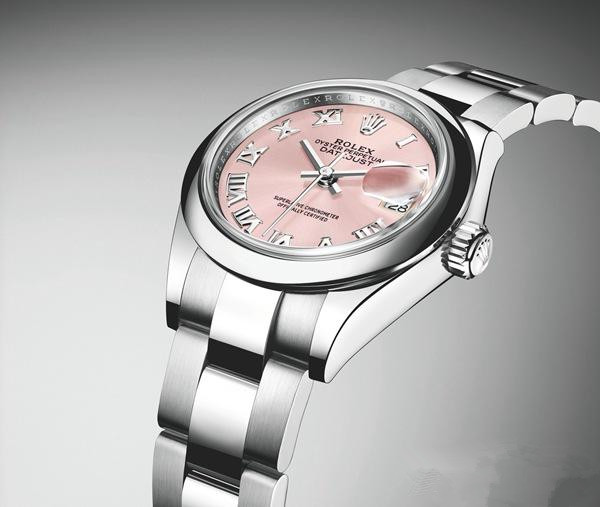 Replica watches with pink dials are naturally designed for ladies.