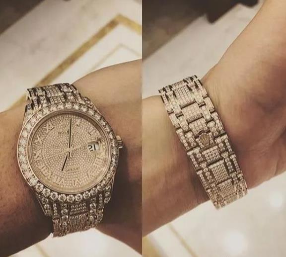 The luxury copy watches are made from 18ct everose gold and diamonds.
